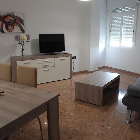 Cullar Vega Alojamientos Turisticos La Palmera מראה חיצוני תמונה